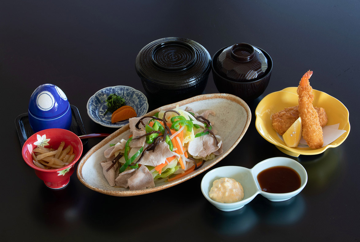 三元豚と野菜の塩だれ炒め御膳