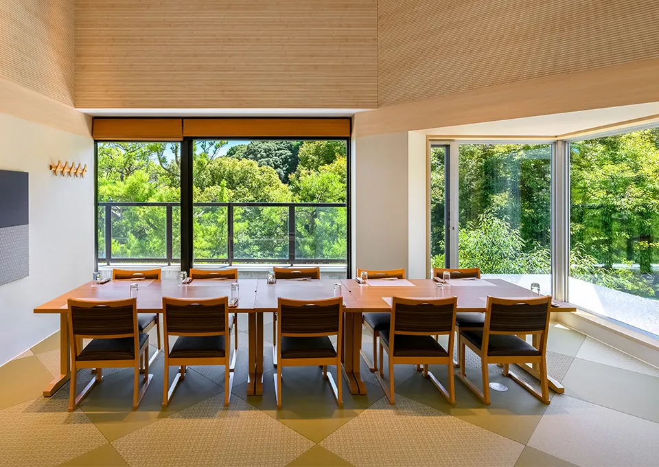 【旬彩割烹白硅】昼の個室「ヒイラギ」