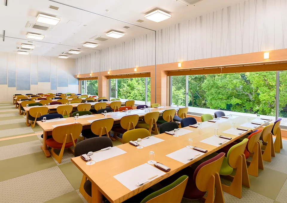 【旬彩割烹白硅】昼の宴会場