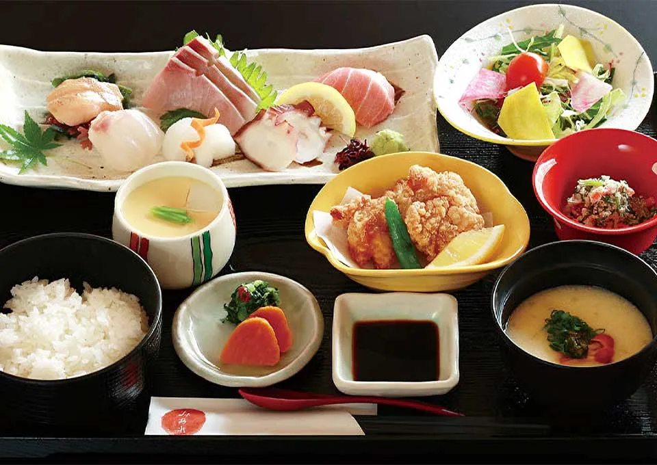 【レストランみあれ】刺身五種盛り御膳一例